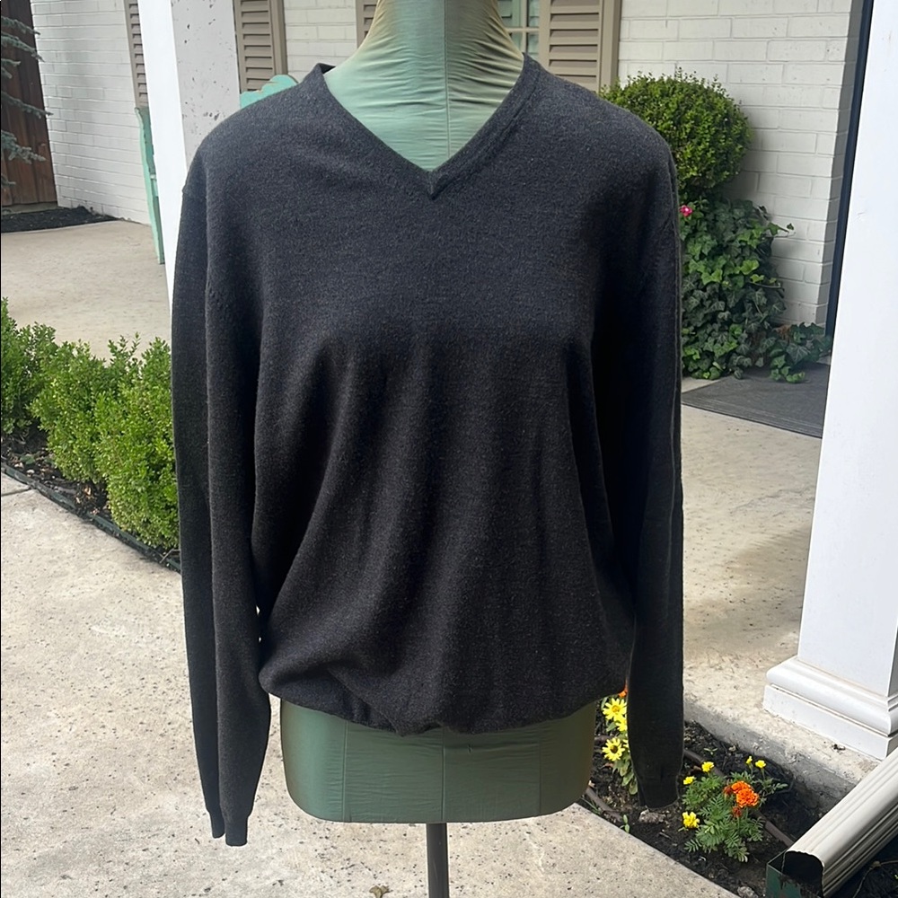 Men's Black V-Neck Sweater